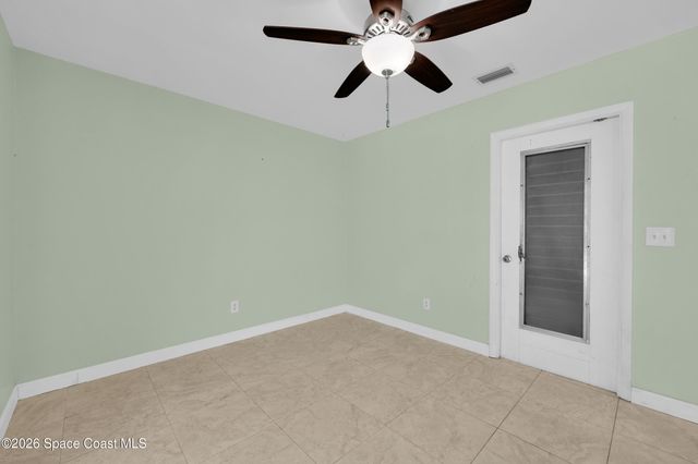 191 SW Ivanhoe Court, Port St. Lucie, FL 34983