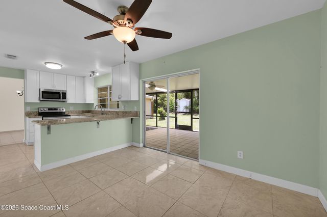 191 SW Ivanhoe Court, Port St. Lucie, FL 34983