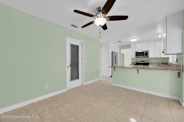 191 SW Ivanhoe Court, Port St. Lucie, FL 34983