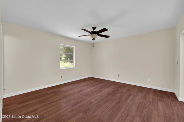191 SW Ivanhoe Court, Port St. Lucie, FL 34983