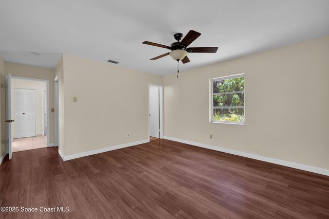 191 SW Ivanhoe Court, Port St. Lucie, FL 34983