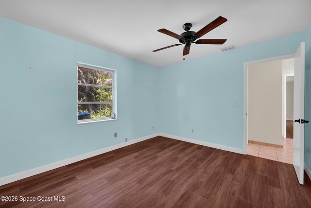 191 SW Ivanhoe Court, Port St. Lucie, FL 34983