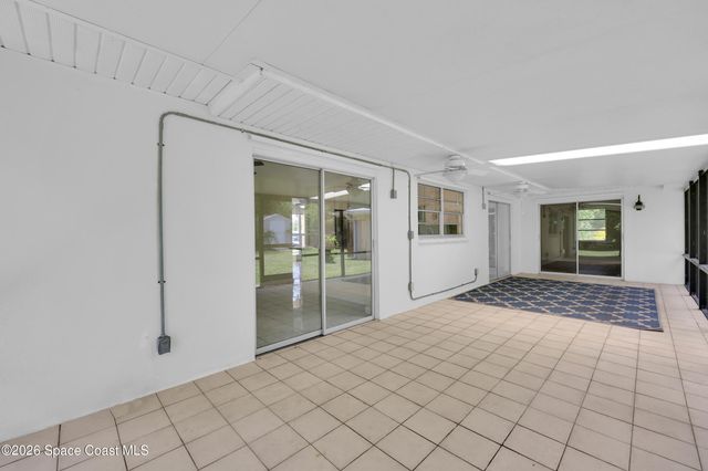 191 SW Ivanhoe Court, Port St. Lucie, FL 34983