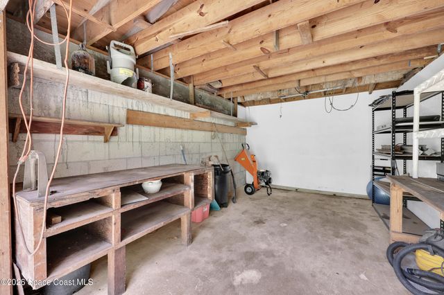 191 SW Ivanhoe Court, Port St. Lucie, FL 34983