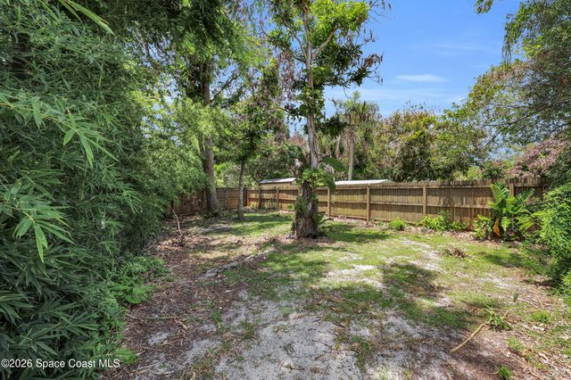 191 SW Ivanhoe Court, Port St. Lucie, FL 34983