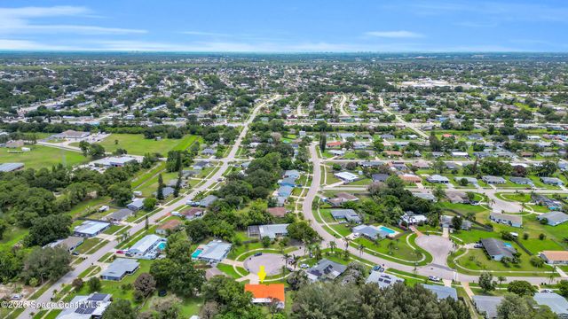 191 SW Ivanhoe Court, Port St. Lucie, FL 34983