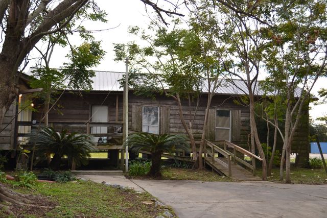 18076 La Hwy 3235, Galliano, LA 70354