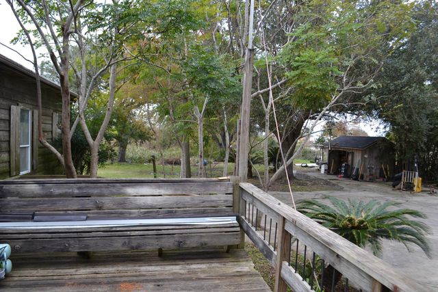 18076 La Hwy 3235, Galliano, LA 70354