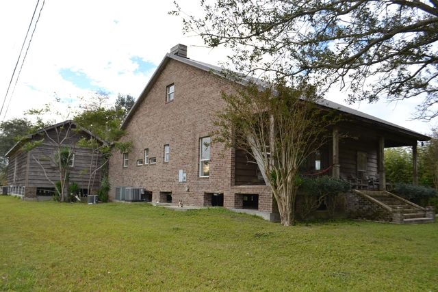 18076 La Hwy 3235, Galliano, LA 70354