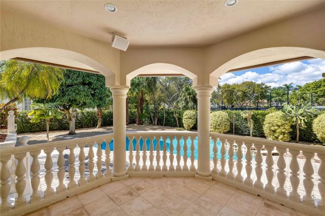 129 Gavilan Avenue, Coral Gables, FL 33143