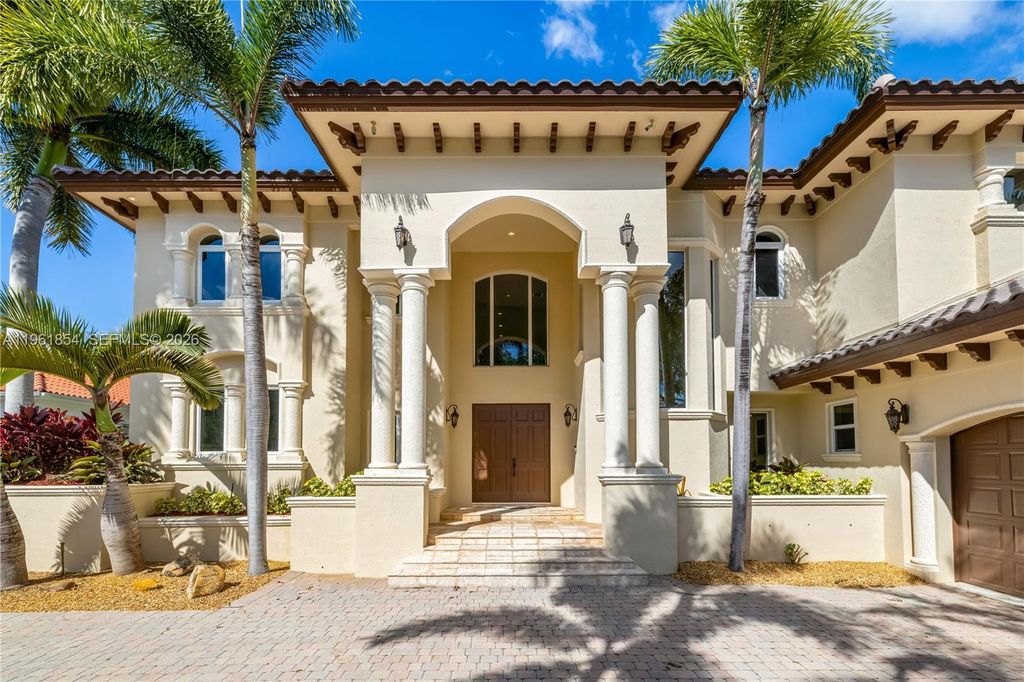 129 Gavilan Avenue, Coral Gables, FL 33143