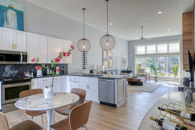 8900 Manhattan North, Long Lake Twp, MI 49684