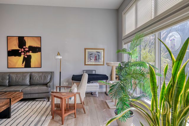 8900 Manhattan North, Long Lake Twp, MI 49684