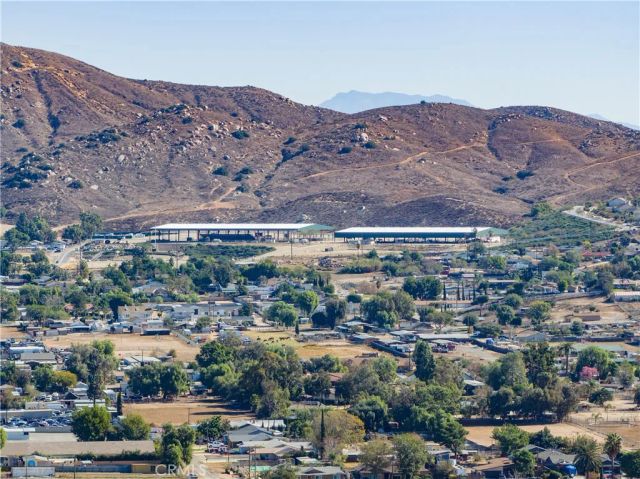 1100 6th St, Norco, CA 92860