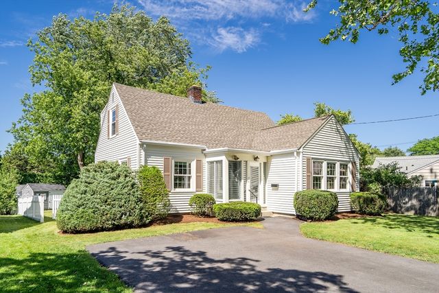 17 Ransom Road, Framingham, MA 01702