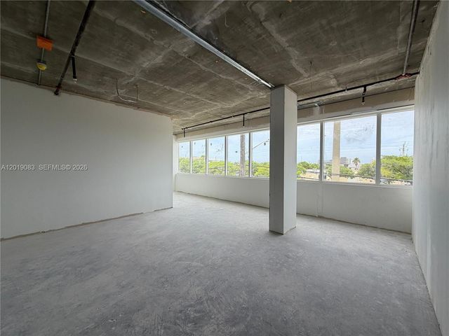 501 N Dixie Hwy 2004, Hallandale Beach, FL 33009