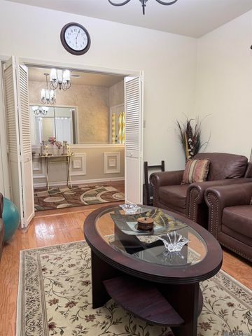 1311 Tara Blvd, Baton Rouge, LA 70806