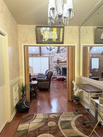 1311 Tara Blvd, Baton Rouge, LA 70806