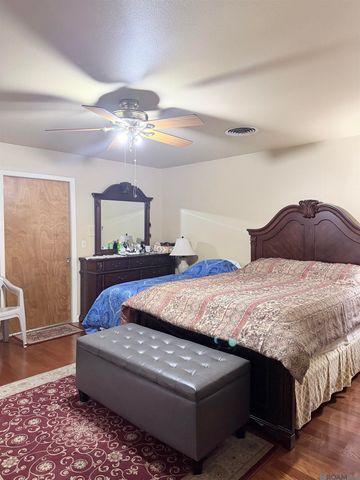 1311 Tara Blvd, Baton Rouge, LA 70806