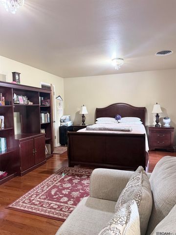 1311 Tara Blvd, Baton Rouge, LA 70806