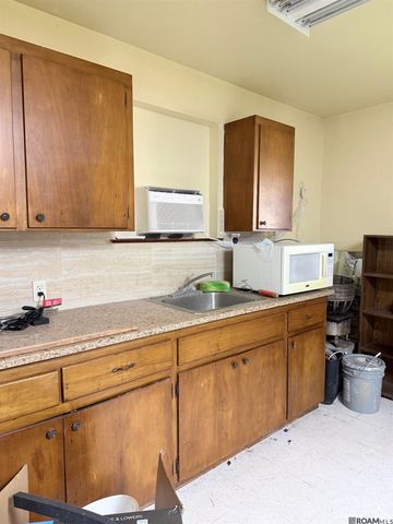 1311 Tara Blvd, Baton Rouge, LA 70806