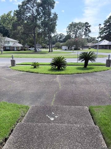 1311 Tara Blvd, Baton Rouge, LA 70806