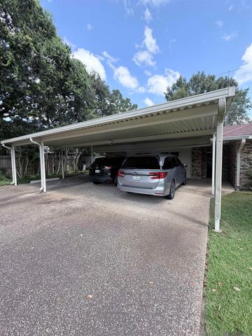 1311 Tara Blvd, Baton Rouge, LA 70806
