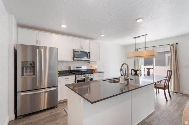 282 N STARBOARD DR, Saratoga Springs, UT 84045