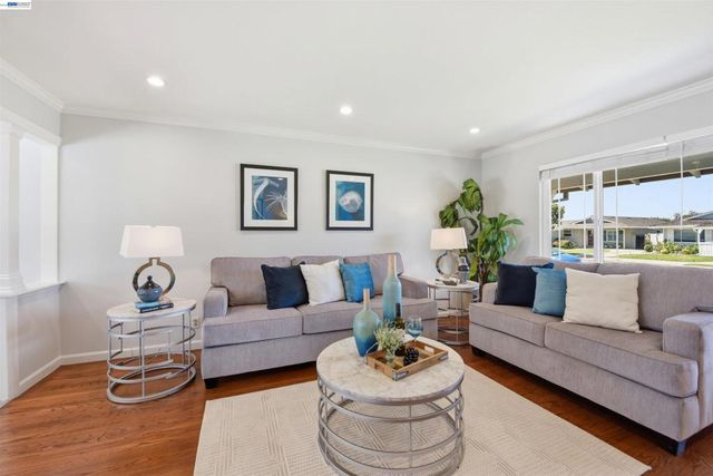 37896 Manzanita St, Newark, CA 94560