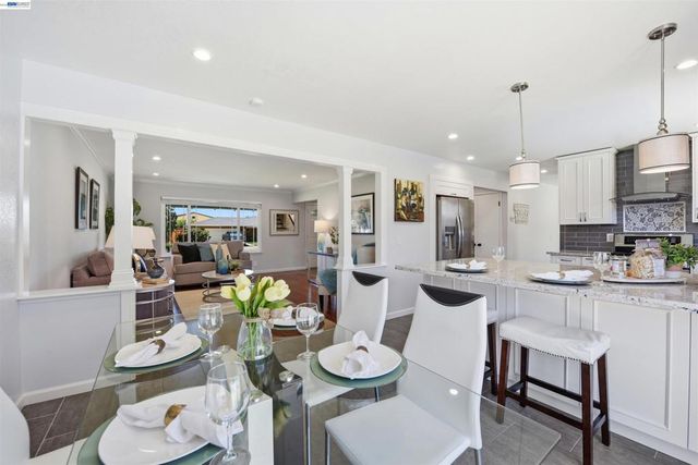 37896 Manzanita St, Newark, CA 94560