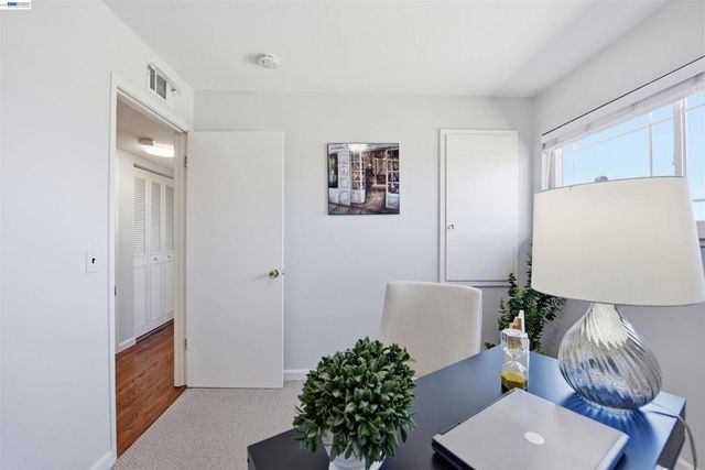 37896 Manzanita St, Newark, CA 94560