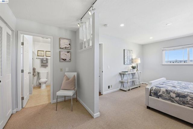 37896 Manzanita St, Newark, CA 94560