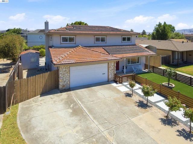 37896 Manzanita St, Newark, CA 94560