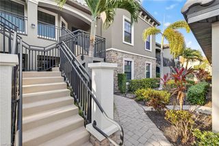 9419 Benvenuto CT # 202, Naples, FL 34119