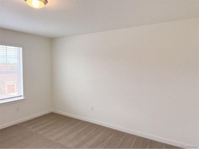 593 Columbia St, Johnstown, CO 80534