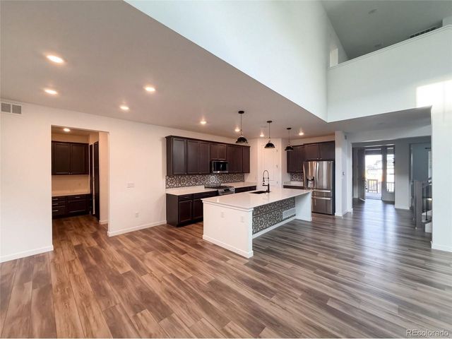 593 Columbia St, Johnstown, CO 80534