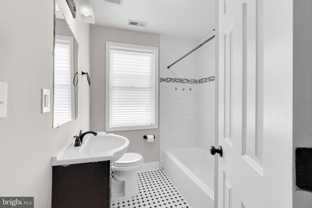 3904 FLOWERTON RD, Baltimore, MD 21229