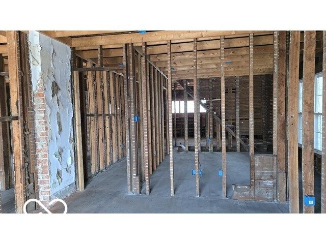 3509 N Illinois Street, Indianapolis, IN 46208