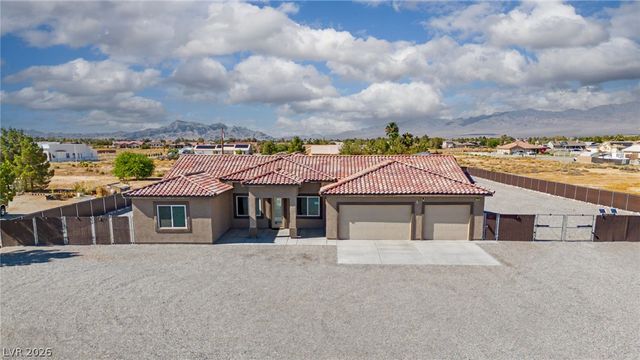 1360 Labrador Street, Pahrump, NV 89048