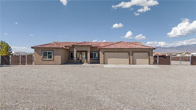 1360 Labrador Street, Pahrump, NV 89048
