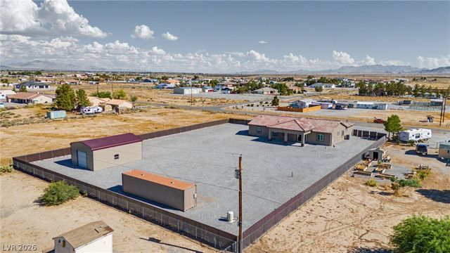 1360 Labrador Street, Pahrump, NV 89048