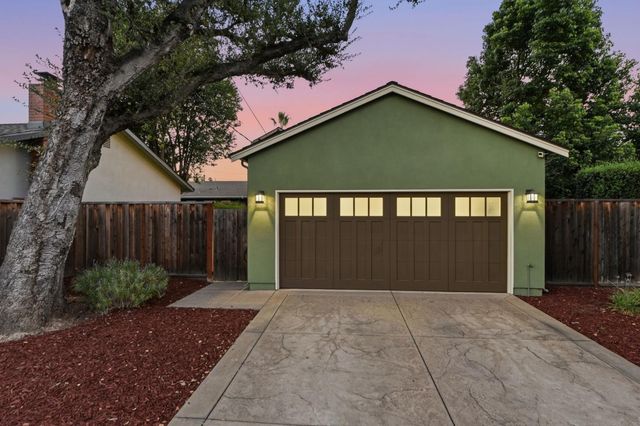 558 Coe Avenue, San Jose, CA 95125