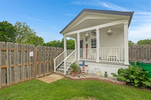 11061 Foutch Road, Pilot Point, TX 76258