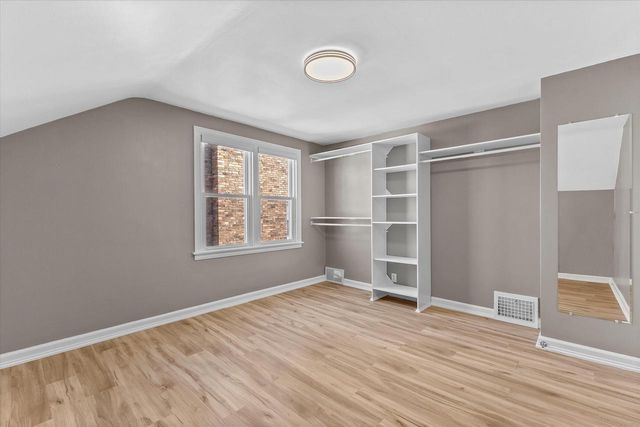 3223 S 25th STREET, Milwaukee, WI 53215