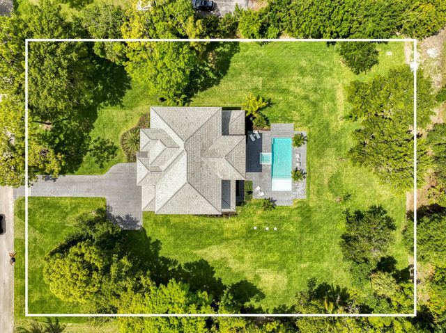 8600 Damascus Drive, Palm Beach Gardens, FL 33418