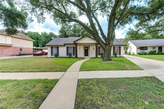 15609 Australia Street, Jersey Village, TX 77040