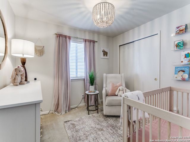 8927 John Barrett, San Antonio, TX 78240