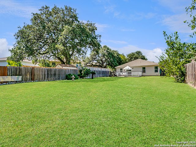 8927 John Barrett, San Antonio, TX 78240