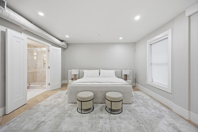 125 Broad St PH, Boston, MA 02110