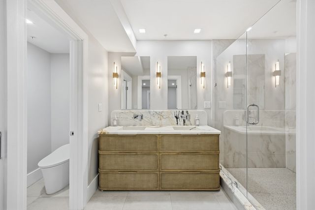 125 Broad St PH, Boston, MA 02110